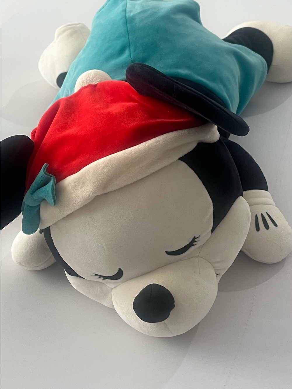 Disney Retro Reimagined Minnie Mouse Cuddleez 24" Christmas Plush